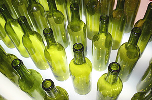 自制葡萄酒装瓶